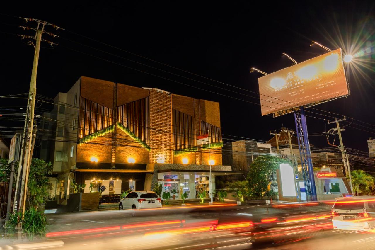 Berry Biz Hotel Sunset Road เซมินยัค ภายนอก รูปภาพ