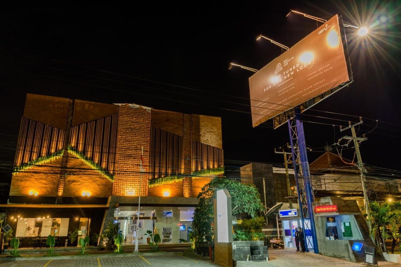 Berry Biz Hotel Sunset Road เซมินยัค ภายนอก รูปภาพ